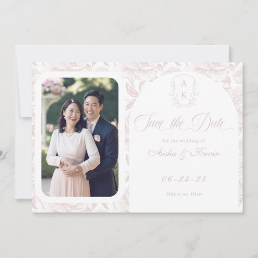 Crest Monogram Blush Pink Script Foto Save The Date (Voorkant)