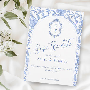 Crest Monogram Delft Blauw Bloemmotief Schrift Save The Date