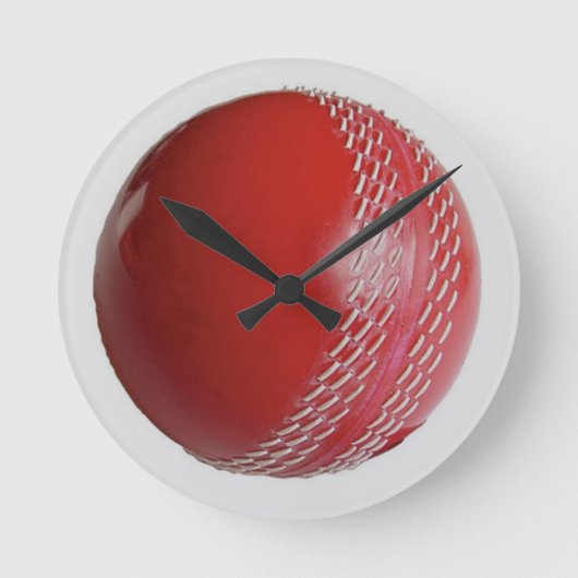 Cricket Ball Red past zich aan met Jouw naam Ronde Klok (Voorkant)