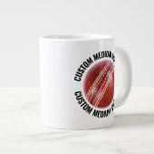 Cricketbal met gepersonaliseerde tekst op maat gem grote koffiekop (Voorkant rechts)
