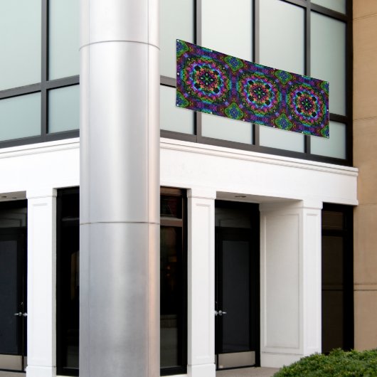 Crickets Pride Spandoek (Buitenkant Gebouw)