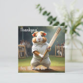 Cricketspeelster van cavia's: gekleed in het wit bedankkaart (Staand voorkant)