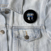 Cricketspeler 4e verjaardag ronde button 5,7 cm (In situ)