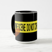 Crime Scene Tape met Bloody Fingerprint Mok (Voorkant links)