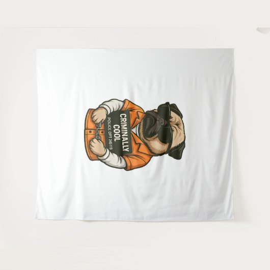 Criminally Cool Pug – Funny Mugshot Dog Design Wandkleed (Voorkant (horizontaal))