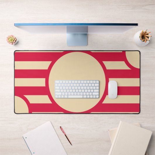 Crimson & Beige Sunburst Desk Mat – Customizable (Kantoor 1)