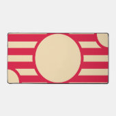 Crimson & Beige Sunburst Desk Mat – Customizable (Voorkant)