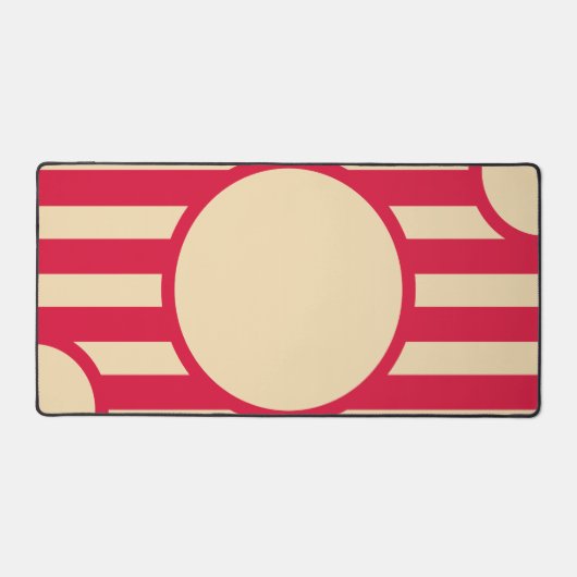 Crimson & Beige Sunburst Desk Mat – Customizable (Voorkant)
