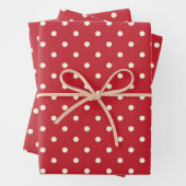 Crimson Bold Rood en Witte Polka Dots Patroon Inpakpapier Vel (In situ)