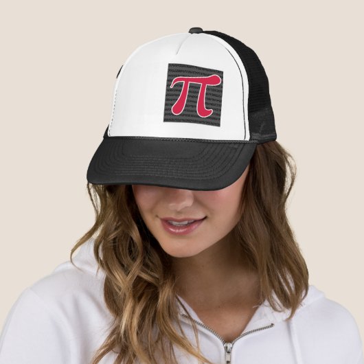 Crimson Red Pi symbool Trucker Pet (In situ)