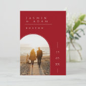 Crimson rood wit eenvoudige foto bruiloft save the date (Staand voorkant)
