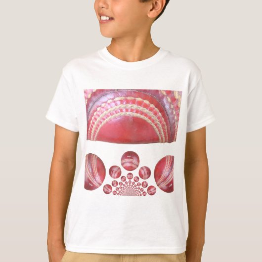 Crimson Spin - Een prachtige rode cricketbal Arti T-shirt (Voorkant)
