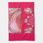 Crimson Spin - Een prachtige rode cricketbal Arti Theedoek (Verticaal)