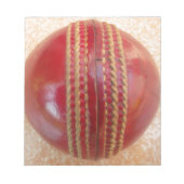 Crimson Stitch Focus: Close-up van het hart van Cr Notitieblok (Voorkant)