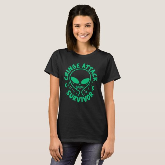 Cringe Attack Survivor Face Cringing T-shirt (Voorkant volledig)