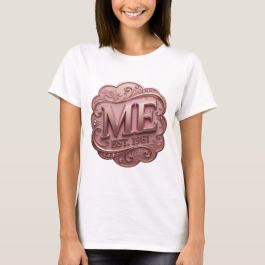 Crisp Gold ME EST 1981 Statement Design T-shirt (Voorkant)