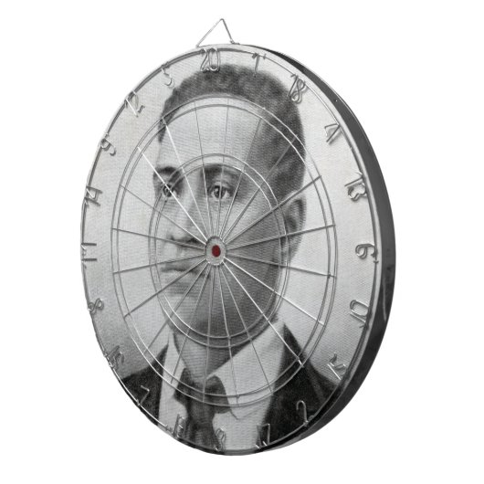 Crispus Attucks: Martelaar van de Amerikaanse Revo Dartbord (Voorkant Rechts)