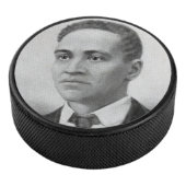 Crispus Attucks: Martelaar van de Amerikaanse Revo Hockey Puck (3/4)