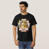Cristos Cross Shield Surname T-shirt (Voorkant volledig)