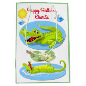 Crocodile Smile Birthday Medium Cadeauzakje (Voorkant)