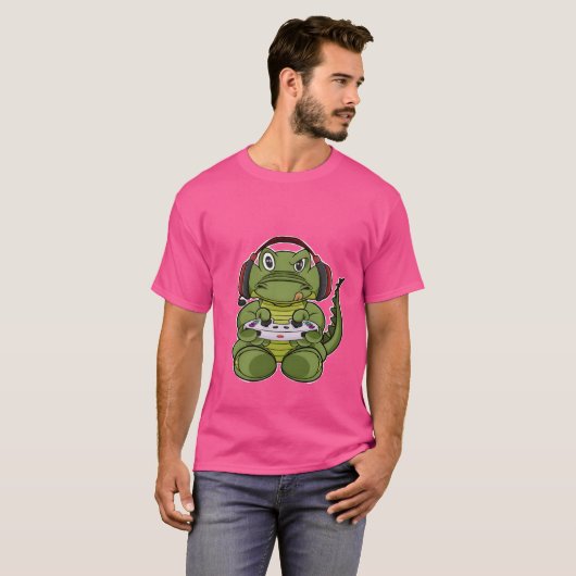Crocodile With Gaming Controller I Funny Gaming I T-shirt (Voorkant volledig)