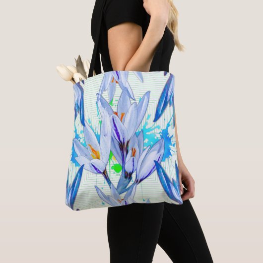 Crocus Flower Abstract Tote Bag (Dichtbij)