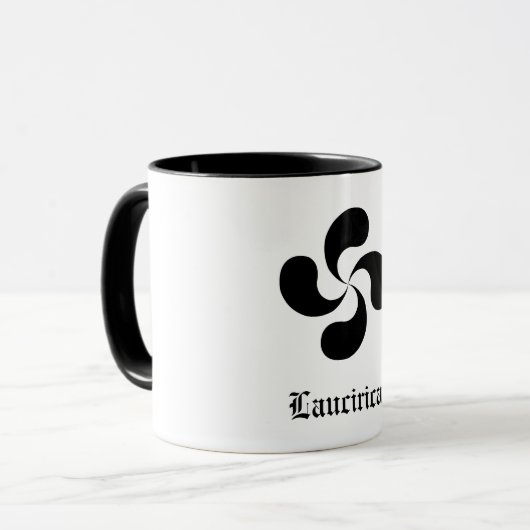 Croix Basque, Laucirica Mok (Voorkant links)