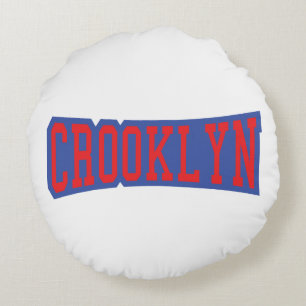 CROOKLYN, NYC ROND KUSSEN
