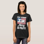 Crop Duster American Flag Real Women Marry AG Pilo T-shirt (Voorkant volledig)