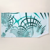 Crossed cyan aqua curved trace on light background strandlaken (Voorkant)