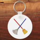 Crossed Mop & Broom Sleutelhanger (Voorkant)