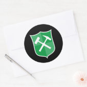 Crossed Rock Hammer Shield Ronde Sticker (Envelop)