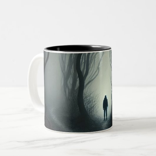 Crossroads in the Fog - Gloomy Forest Art Print Tweekleurige Koffiemok (Voorkant links)