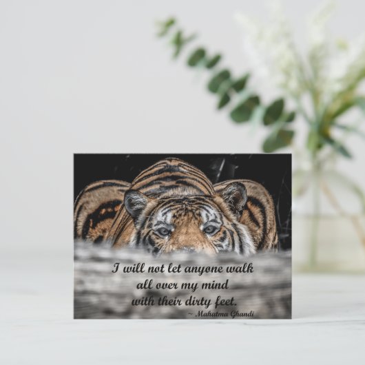 Crouching Tiger inspirerend postkaart (Staand voorkant)