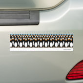 Crowd of Funny Cartoon Penguins op sneeuw Bumpersticker (Op auto)