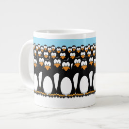 Crowd of Funny Cartoon Penguins op sneeuw Grote Koffiekop
