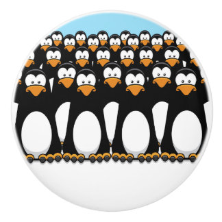 Crowd of Funny Cartoon Penguins op sneeuw Keramische Knop