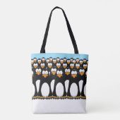 Crowd of Funny Cartoon Penguins op sneeuw Tote Bag (Achterkant)