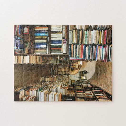 Crowded Bookstore in Zagreb Jigzaag Puzzle Legpuzzel (Horizontaal)
