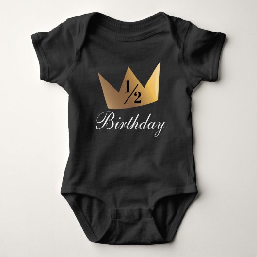 Crown Fraction Gold Halthday Romper (Voorkant)