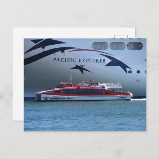 Cruise Ship Pacific Explorer en kleinere boot Briefkaart (Voorkant / Achterkant)