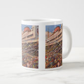 cruise Ship Vacation; Bon Voyage Party! Grote Koffiekop (Voorkant rechts)