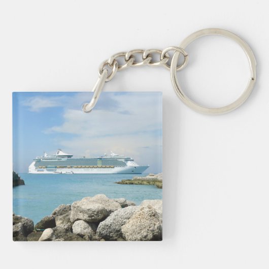 Cruiseschip bij CocoCay Sleutelhanger (Achterkant)