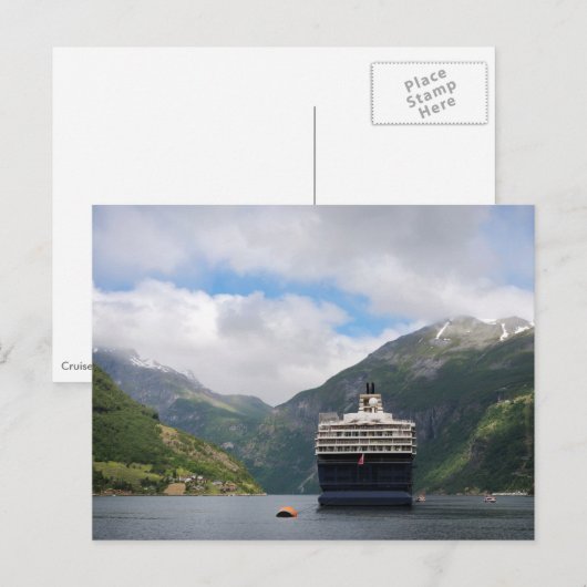 Cruiseschip in het briefkaart Geirangerfjord (Voorkant / Achterkant)