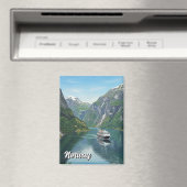 Cruiseschip op de Noorse fjord Magneet (Insitu (Vaatwasser))