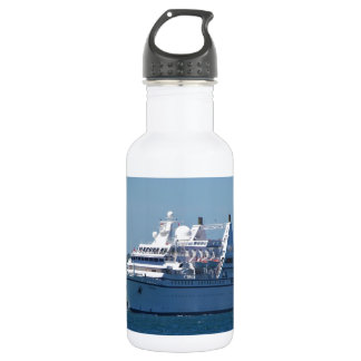 Cruiseschip verlaat Mahon Waterfles