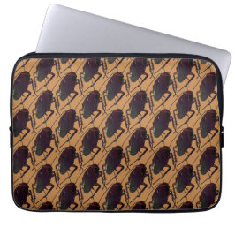 Crunchy Cockroaches op bruine achtergrond Laptop Sleeve