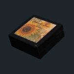crustisch karton - zonnebloembruiloft cadeaudoosje<br><div class="desc">Uitnodigingen voor een rustige kartonnen landelijke zonnebloem-bruiloft,  bruinkartonnen bruiloft,  westerne bruiloft met uitzondering van de datum en  huwelijksgunsten voor zonnebloemen.</div>