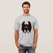 Cryptid Mothman zwarte vleugels, rode ogen T-shirt (Voorkant volledig)