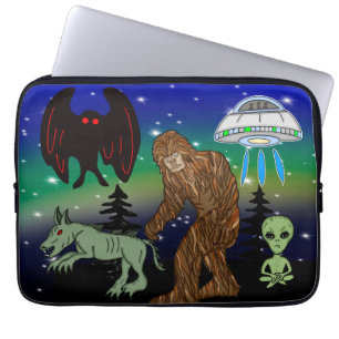 Cryptid, UFO, Big Foot, Chupacabra, Alien Mothman Laptop Sleeve